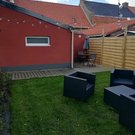 La 8eme Merveille Du Ch'tifaitout Bed & Breakfast Bavinchove